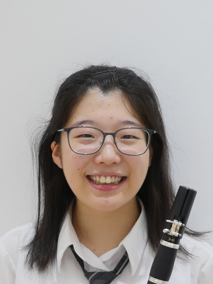 山口　詩織