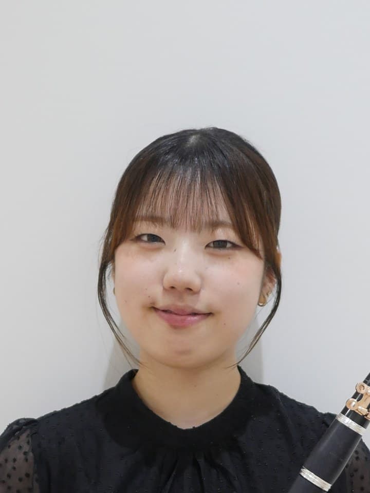 山本　葵子